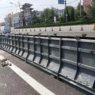 高速防撞墙模具-公路防撞墙模具-凯亚定制出品