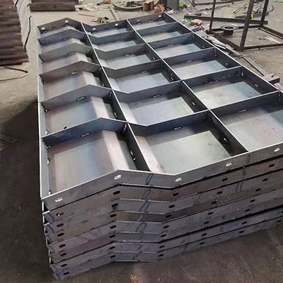 公路混凝土防撞护栏模具 桥上通用外侧护栏 凯亚产销一体