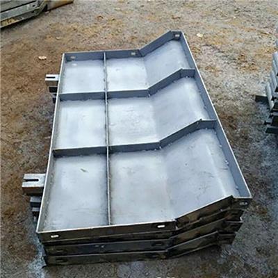公路防护墙钢模具 模具定制 凯亚模具免费咨询